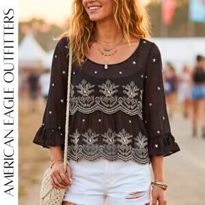 AMERICAN EAGLE Black Ivory Embroidered Peasant Blouse XS | Boho Top